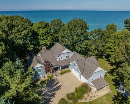 16620 77th Street, South Haven