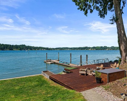 4330 Sunset Beach Drive NW, Olympia