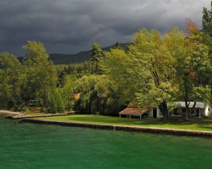 21557 Montana Hwy 35, Bigfork