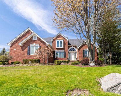 4497 HAWTHORN, Auburn Hills