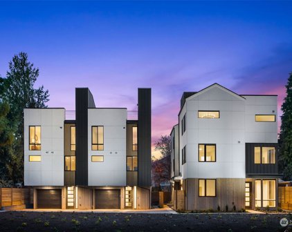 8035 B 16th Avenue NW, Seattle