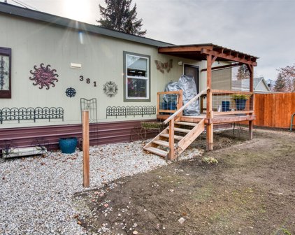 381 6th Avenue, Victor