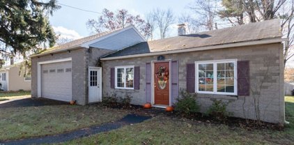 3 Canfield St, Westborough