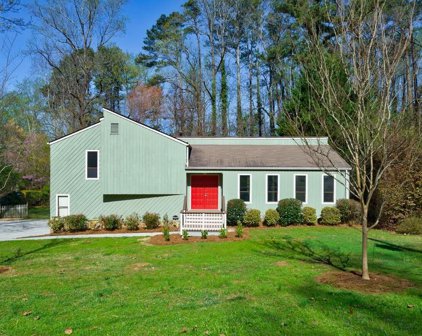 2501 Hidden Hills Drive, Marietta