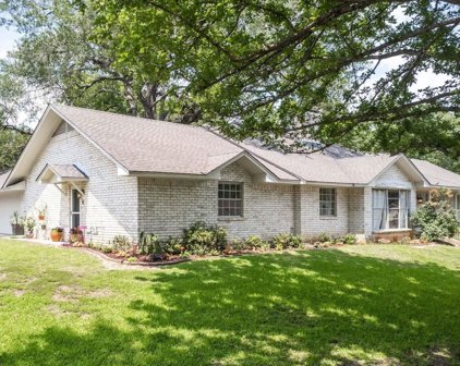 1700 Everglades, Tyler