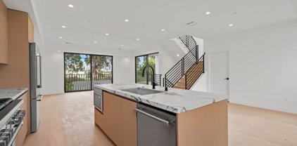 1422 N Jonah Ln, Los Angeles