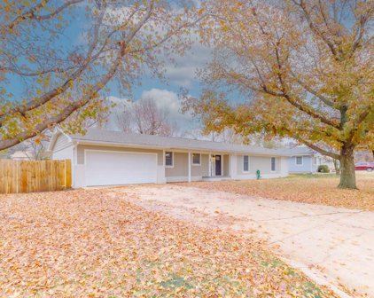 11 Deveron Rd, Winfield