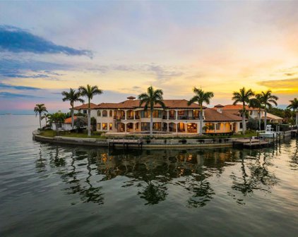 2093 Carolina Avenue Ne, St Petersburg