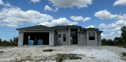 122 Nw 18th Pl, Cape Coral