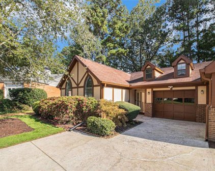 39 Dover Trail, Peachtree City