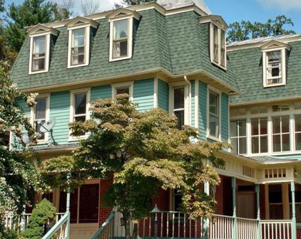 705-707 E Potomac St, Brunswick