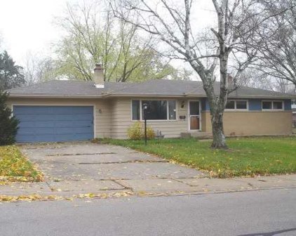 405 Scott Street, Algonquin
