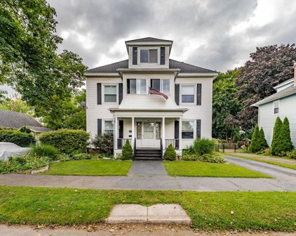 57 Day Ave, Westfield