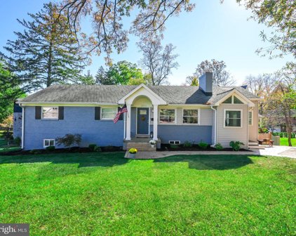 3513 N Jefferson St, Arlington