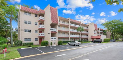 1005 Country Club Dr Unit #201, Margate