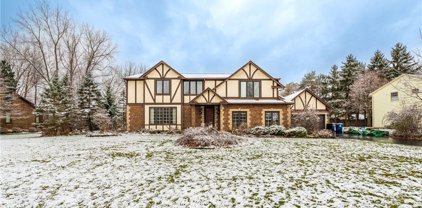 124 Chapel Woods, Amherst