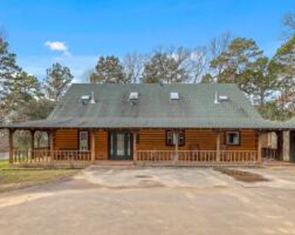 1886 Queens Rd, Many
