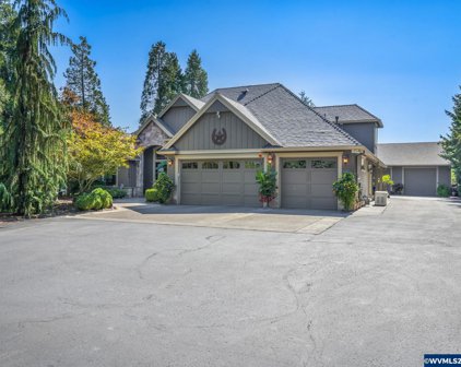 1160 Gilbert Pl NE Pl, Woodburn