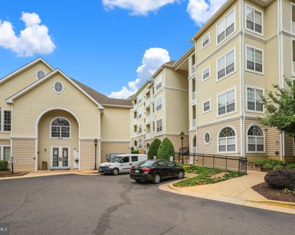 4560 Strutfield Ln Unit #1410, Alexandria