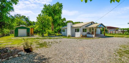 407 Middle San Pedro, Espanola
