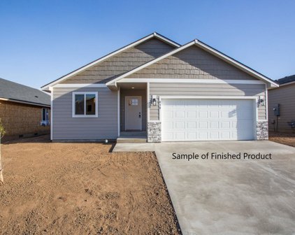 119 E A St, Rockford