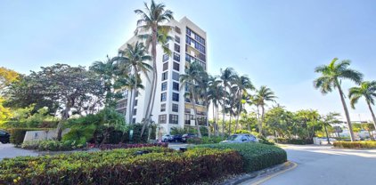 77 Crandon Blvd Unit #3E, Key Biscayne