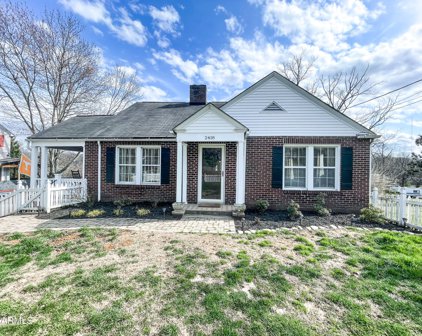 2418 Highland Drive, Knoxville