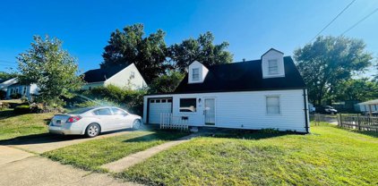 233 Manassas Dr, Manassas Park