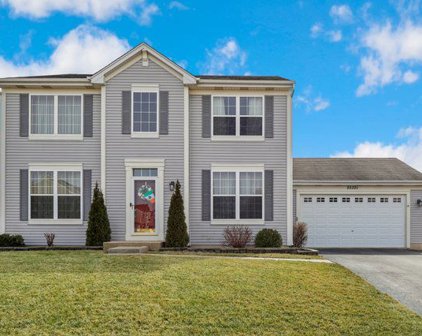 25301 Pavilion Place, Plainfield