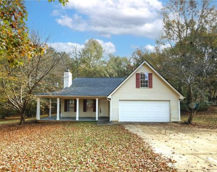 331 Annie Lane, Locust Grove