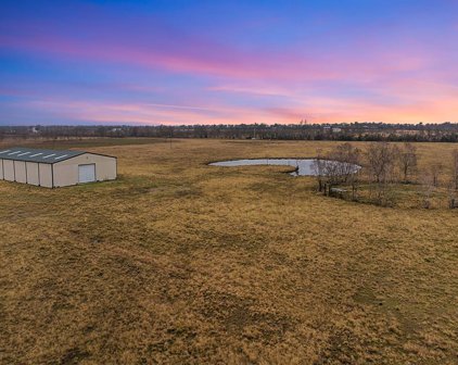 3750 County Road 49, Angleton