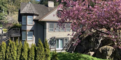 4001 Rose Crescent, West Vancouver