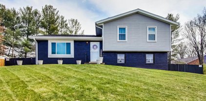 8299 Dixie Ct, Manassas