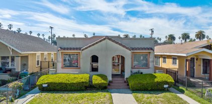 5303 S Manhattan Pl, Los Angeles