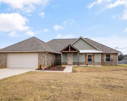 142 Rob Lee Street, Moundville