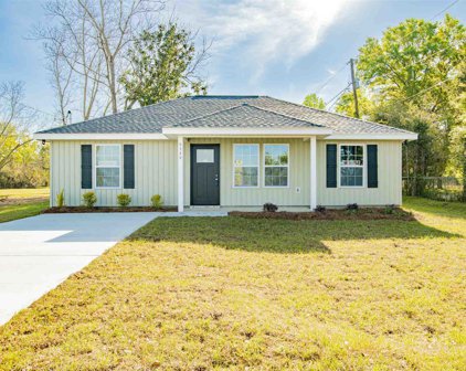 6140 Fence Rd, Pensacola