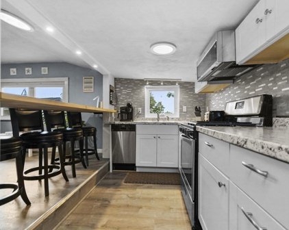 13 Hideaway Village Unit G, Bourne
