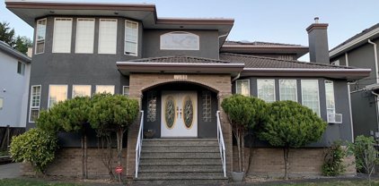 6988 Sussex Avenue, Burnaby