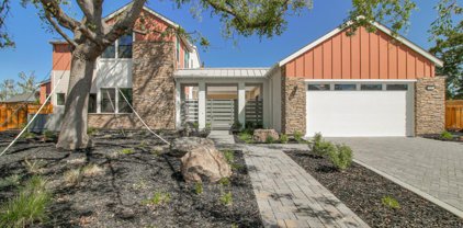 1142 Meadows Court, Campbell