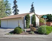 15630 SW GREENS WAY, Tigard image