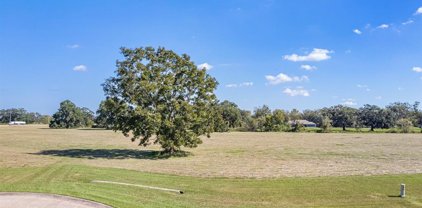 714 Branding Iron Trail, Angleton