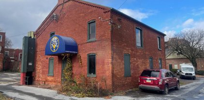 320 N Cherry St, Lancaster