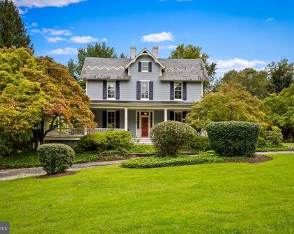 1809 Dixon Rd, Baltimore