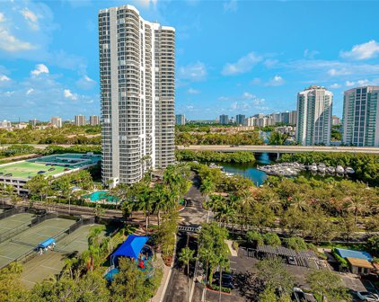 3600 Mystic Pointe Dr Unit #1710, Aventura