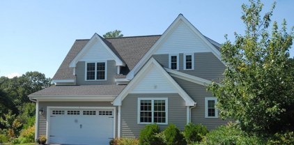5 Black Horse Pl Unit 5, Concord