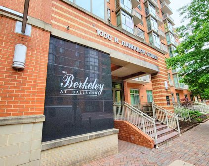 1000 N Randolph St Unit #703, Arlington