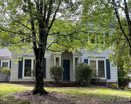 3212 Twin Falls  Lane, Matthews