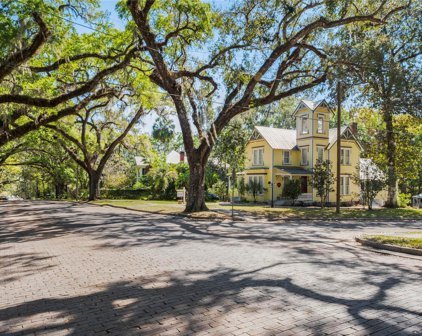 302 S Brooksville Avenue, Brooksville