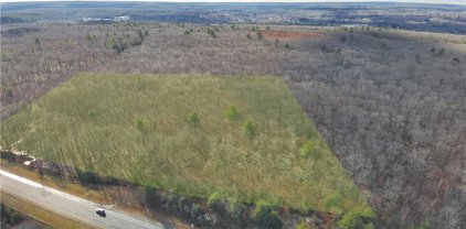 95 Wolf Hill  Road, Smithfield