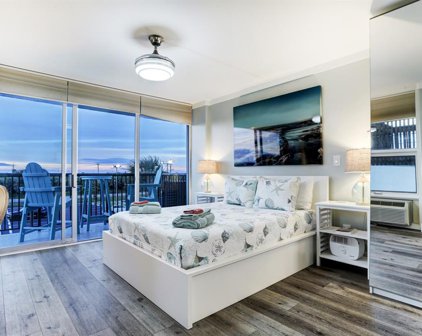 415 E Beach Drive Unit 114, Galveston